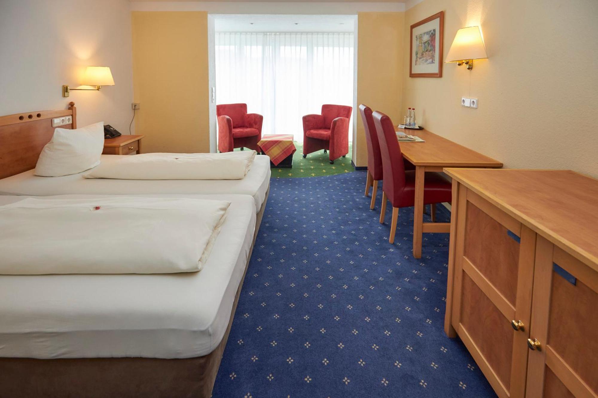 Flair Hotel Landgasthof Roger เลอเวนชไตน์ ภายนอก รูปภาพ