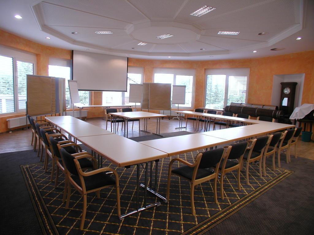 Flair Hotel Landgasthof Roger เลอเวนชไตน์ ภายนอก รูปภาพ
